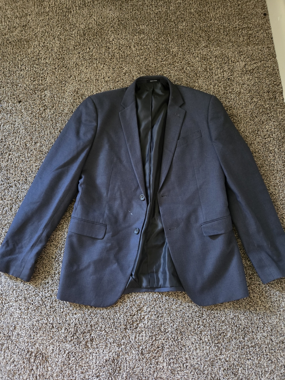 Egara Extreme Slim Fit 2-Piece Suit Charcoal Grey 40R / 34W Tailored Fit.